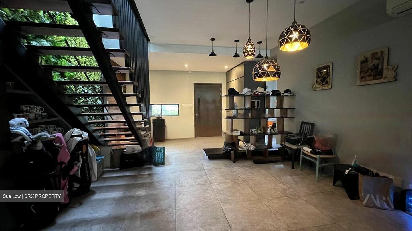 Serangoon Garden Estate (D19), Terrace #560492681